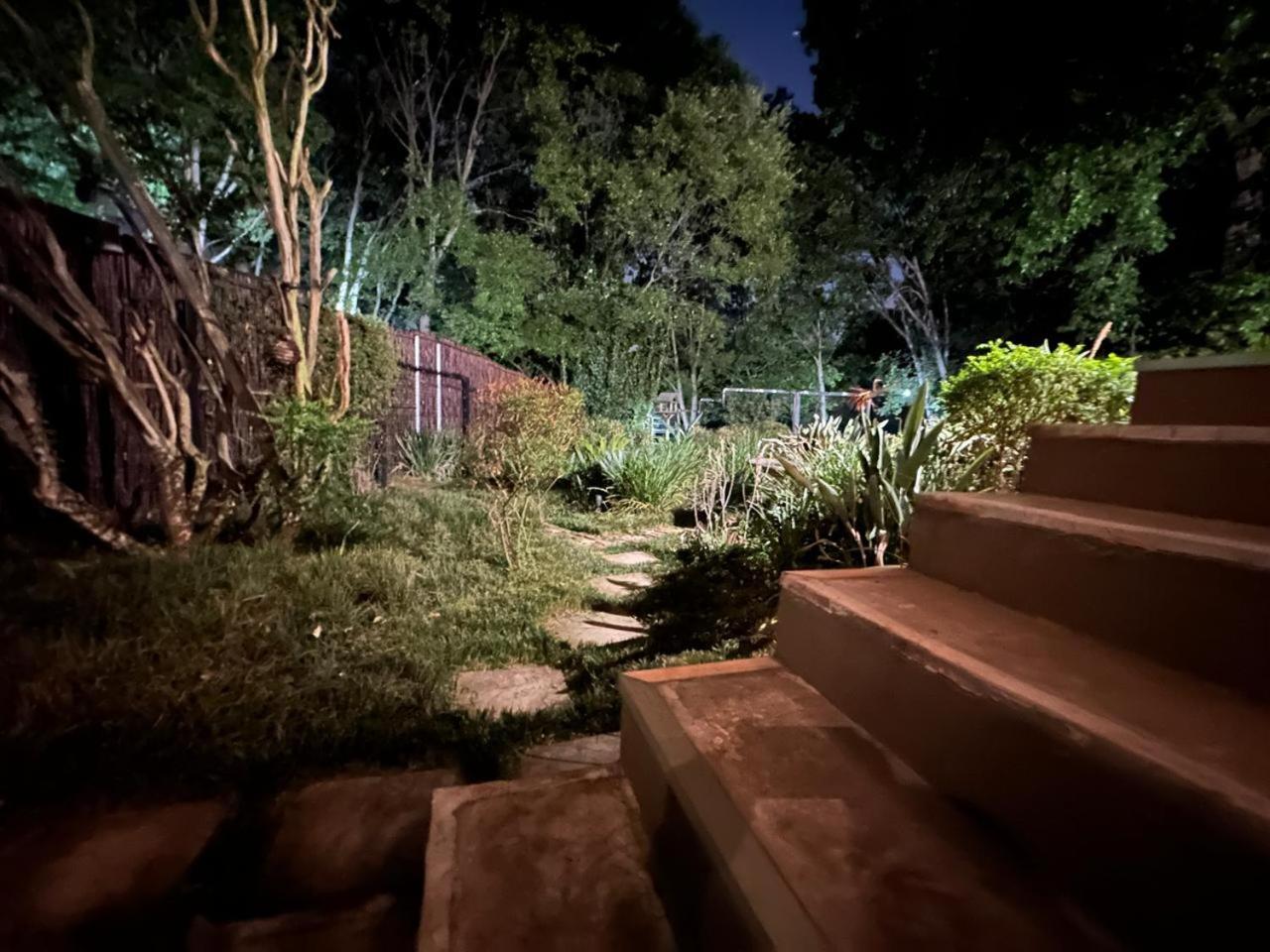 Sand River Guest House Johannesburg Esterno foto