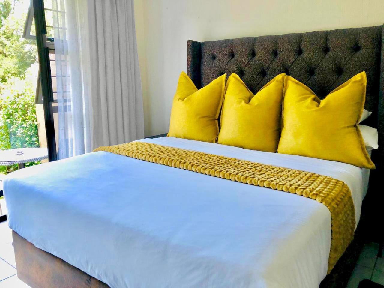 Sand River Guest House Johannesburg Esterno foto